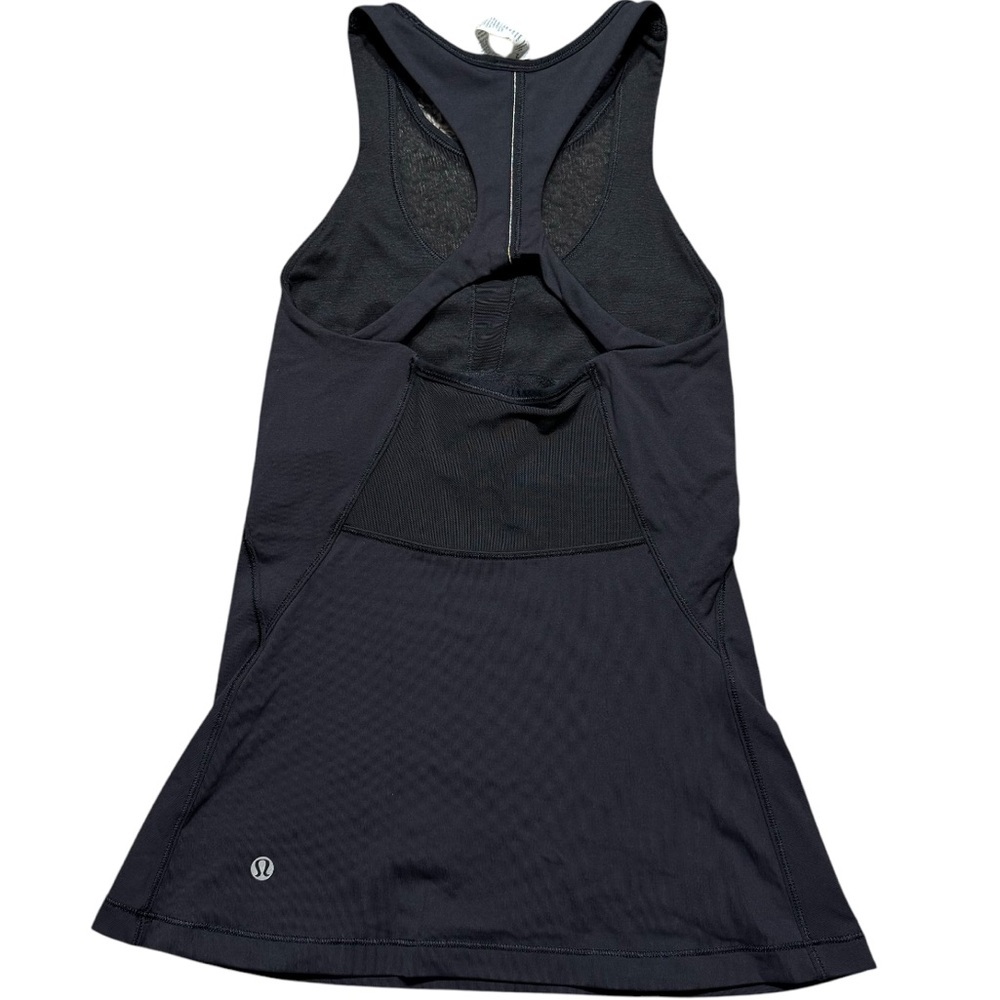 Lululemon mesh racer back tank top black size 2 rainbow reflector